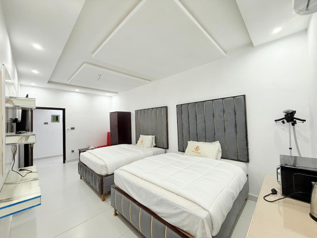 Hotel Tulip Inn, Gulberg Lahor Kültér fotó