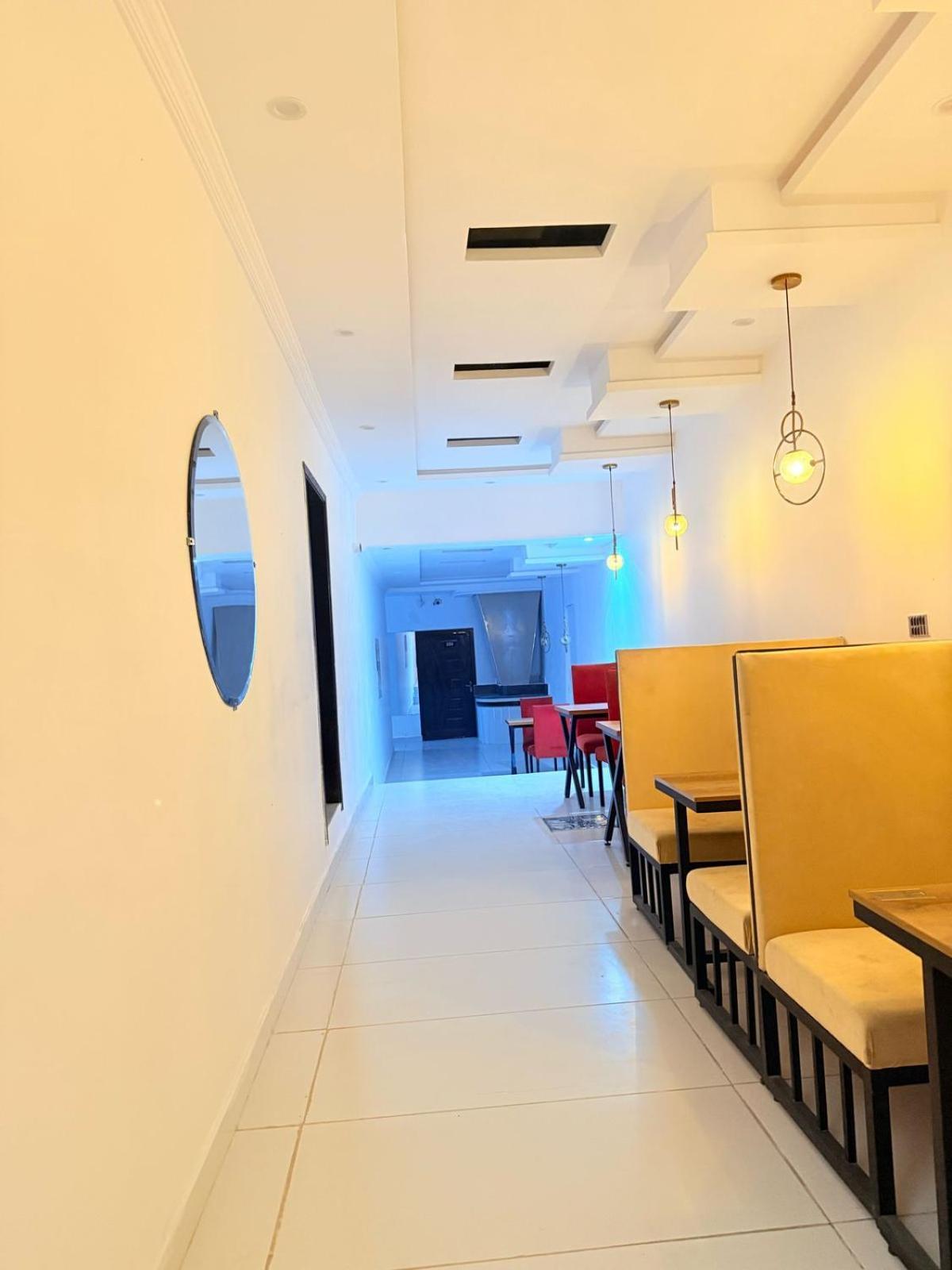 Hotel Tulip Inn, Gulberg Lahor Kültér fotó